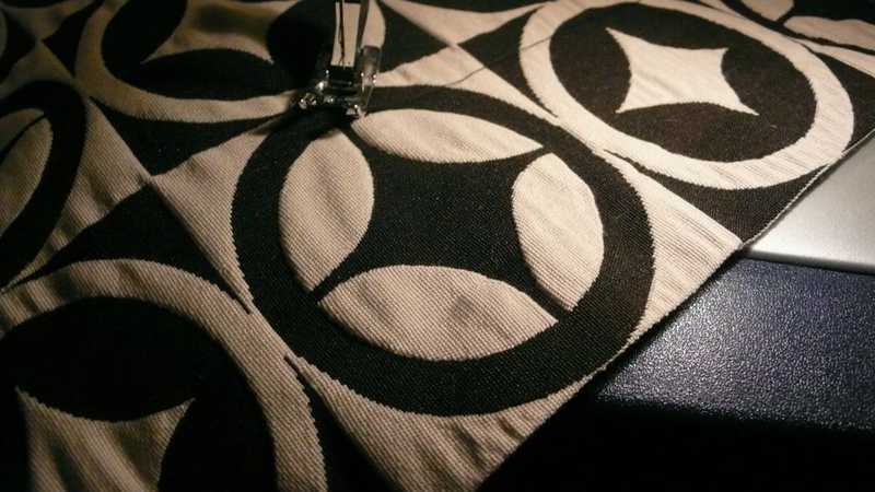 Illustration for article titled How To Ditch Your Boring Throw Pillows For Something Cooler
